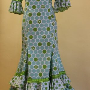 Traje de flamenca con mangas talla 42