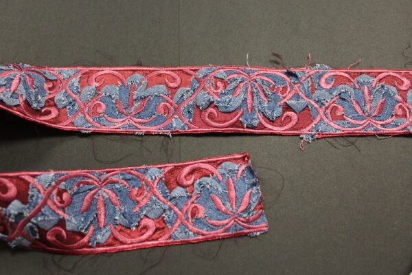 GALON DENIM FLOR DE LIS.REF.981213 - Imagen 2