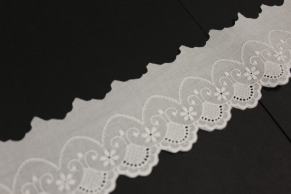 TIRA BORDADA 6 CMS BLANCA.REF.80067