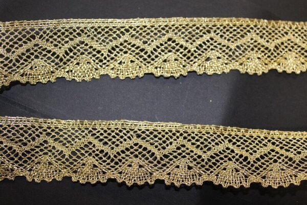 ENCAJE HILO METALIZADO ORO.REF.9312